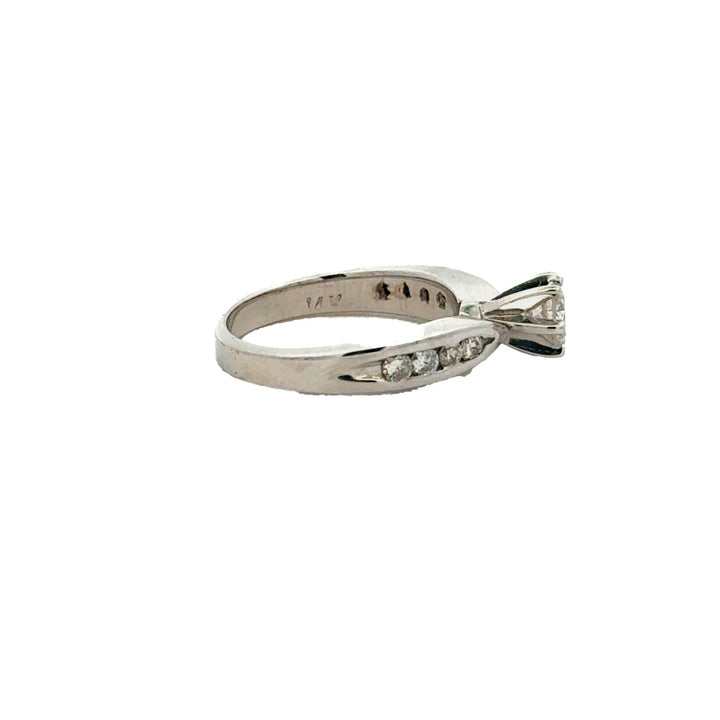 Diamond Ring in 14K White Gold - Dia Jewelry Store