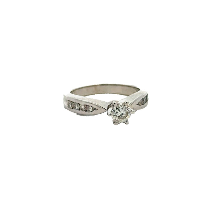 Diamond Ring in 14K White Gold - Dia Jewelry Store